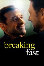 Nonton film lk21Breaking Fast (2020) indofilm